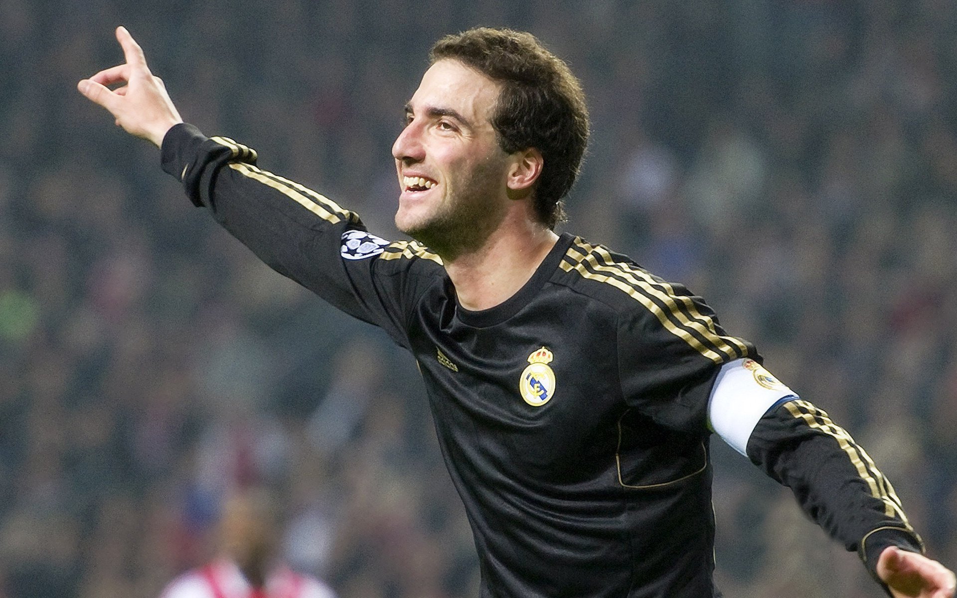 球员个人品牌崛起：从运动员到潮流引领者，知名球员